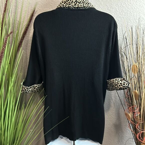 #134 Fiorlini international, animal print woven sweater size 22/24 - Picture 7 of 7